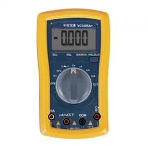 Auto-range / Temperature Digital Multimeter